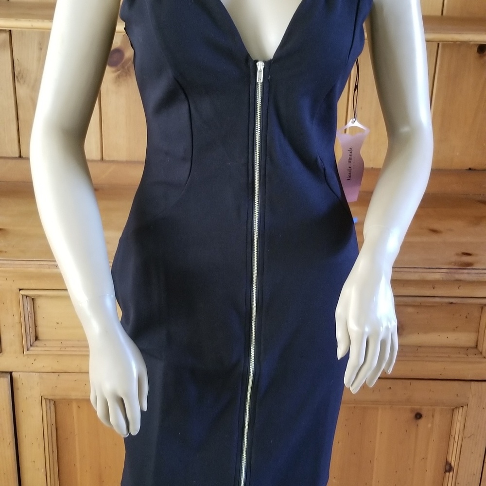 Zip Front strappie summer dress👀